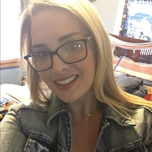 Meet your Posher, Taylor